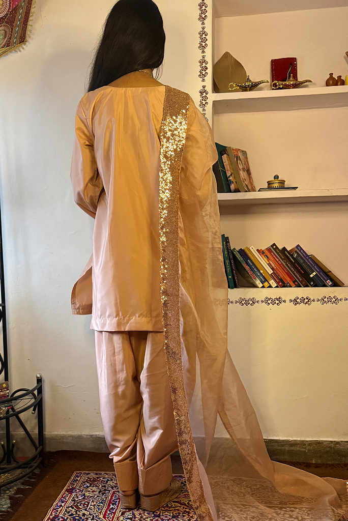 Crepe Silk Peach Farshi Salwar Suit with Glass Organza Dupatta