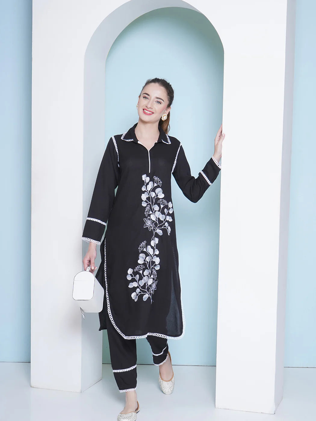 Designer Black Kurta Set with Lacework & Embroidery