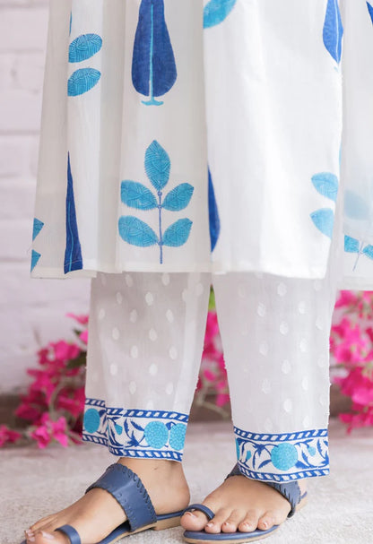 Mughal Boota Block Print Kurta Set with Pintex Detailing